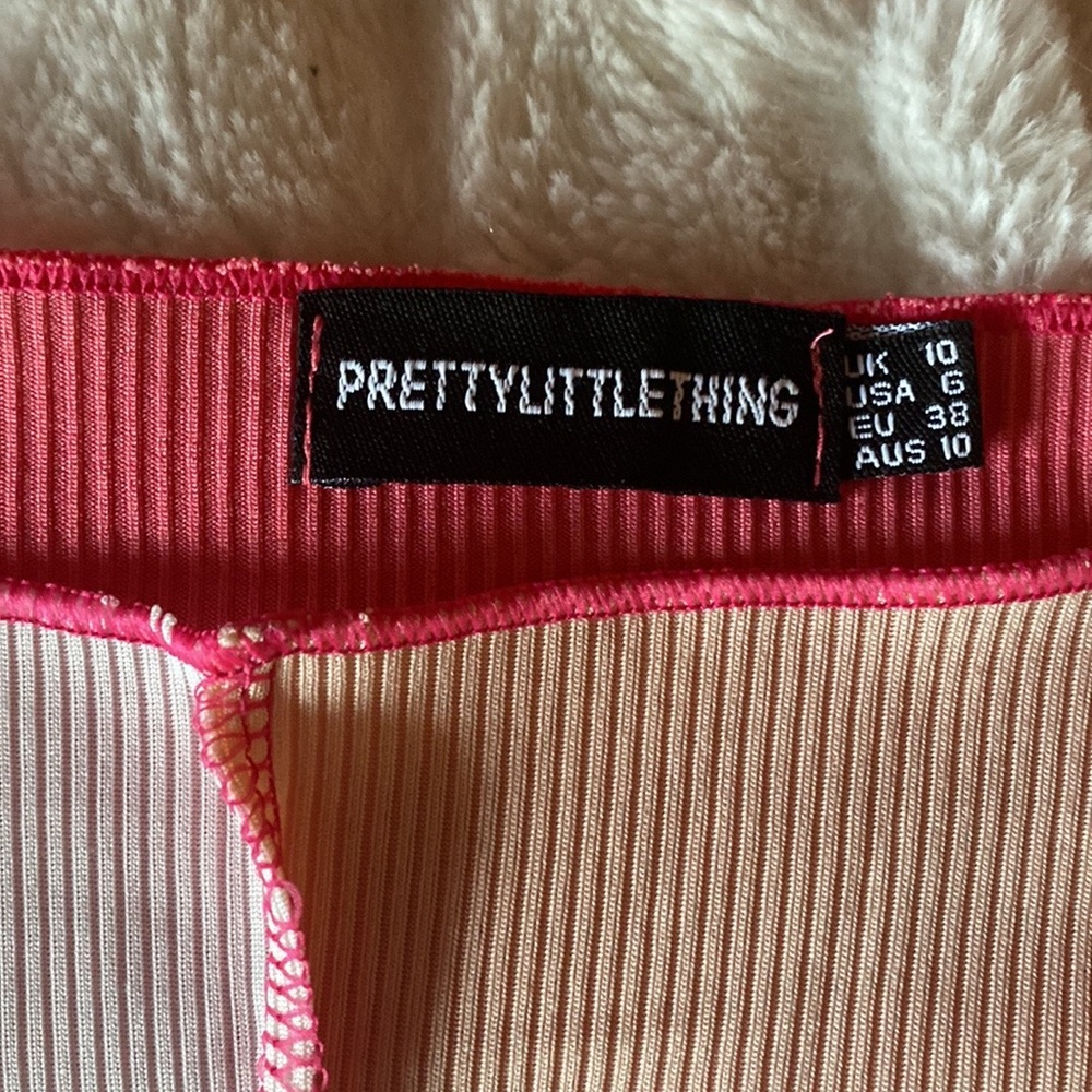 Pretty Little Thing Dress - Picture 3 of 3